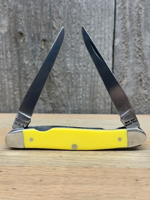 Moore Maker - 3 7/8" Yellow Delrin Muskrat Pocket Knife
